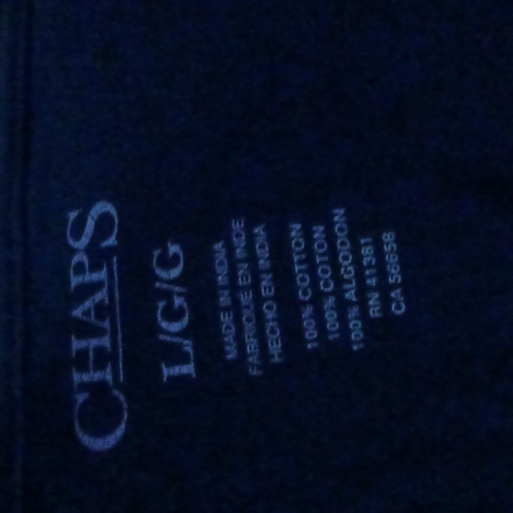 CHAPS Large t-shirt